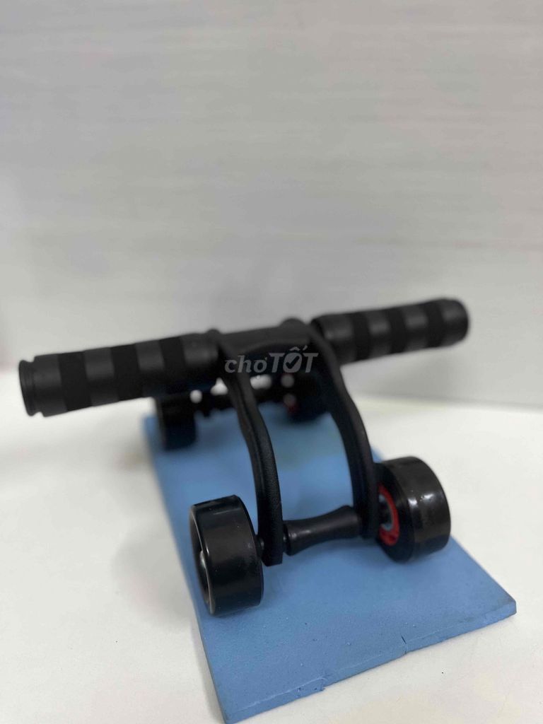 Con lăn tập bụng nhựa Đen. Mua bán Đồ thể thao, Dã ngoại tại Quận Tân Bình Tp Hồ Chí Minh được đăng bởi Khanh hình 1