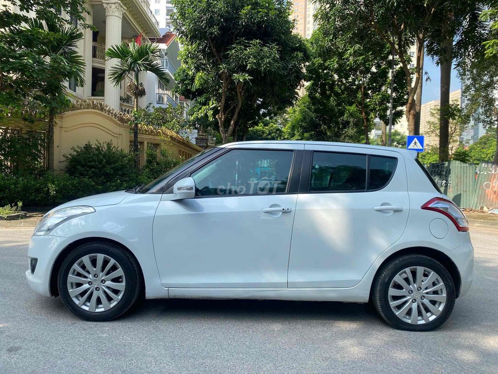 Suzuki Swift 2014 - 55000 km. Mua bán Ô tô tại Quận Nam Từ Liêm Hà Nội được đăng bởi Auto Hoàn kều  hình 6