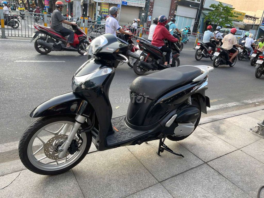 Honda SH mode 2015 mới 90% bstp chính chủ