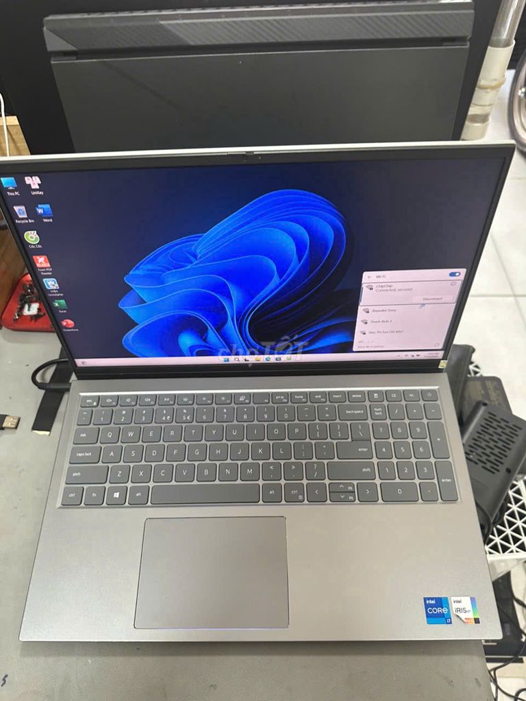 Dell Inspiron 5518 i7 11390H 16/512GB 15.6"nhôm 98. Mua bán Laptop tại Quận 11 Tp Hồ Chí Minh được đăng bởi Huy Nguyễn hình 1