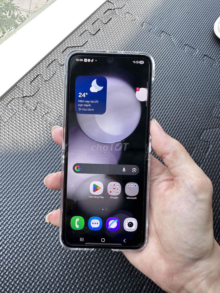 dư máy Z Flip5 ít dùng cần pass. Mua bán Điện thoại tại Quận Thanh Khê Đà Nẵng được đăng bởi Thanh Lý hình 1