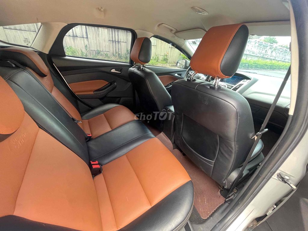 Ford Focus 2013 Trend 1.6 AT Hatchback - 100000 km. Mua bán Ô tô tại Quận 12 Tp Hồ Chí Minh được đăng bởi Anh tuan hình 9
