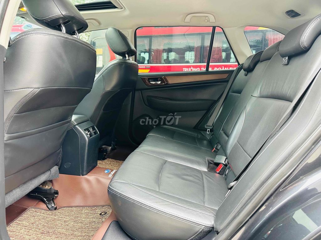 Subaru Outback 2.5AT sản xuất 2015. Mua bán Ô tô tại Quận Nam Từ Liêm Hà Nội được đăng bởi A Phương hình 9