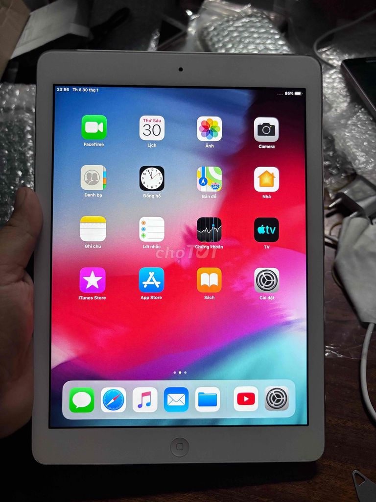 Apple iPad Air. Mua bán Máy tính bảng tại Huyện Nhơn Trạch Đồng Nai được đăng bởi Thế Cường Moblie hình 1
