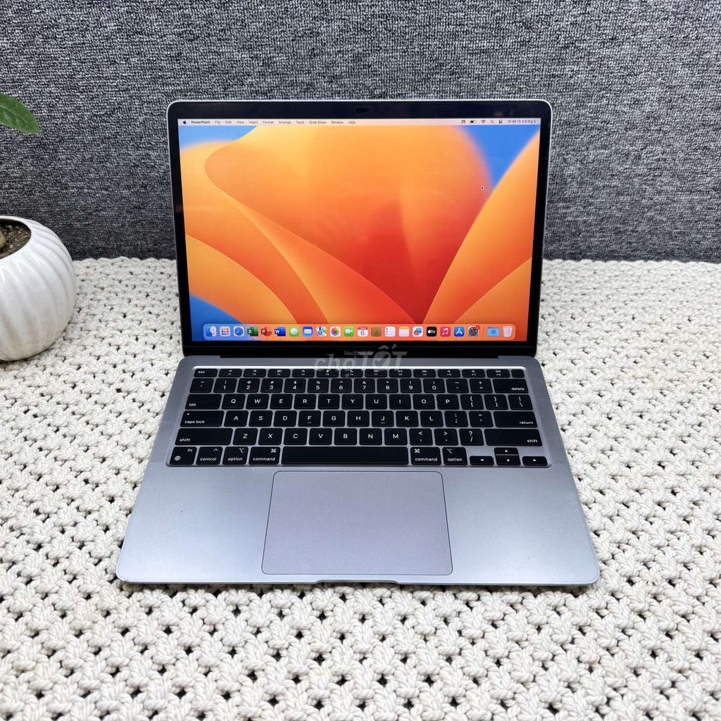 Macbook Air M1 - Máy Đẹp - Pin tốt . Mua bán Laptop tại Thành phố Huế Thừa Thiên Huế được đăng bởi LÊ NGUYỄN LAPTOP LAPTOPHUE COM VN hình 1