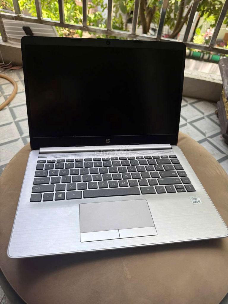 HP Laptop Core i3 8GB/256GB SSD Windows 10. Mua bán Laptop tại Quận Cẩm Lệ Đà Nẵng được đăng bởi Ngô Thế Quang hình 1