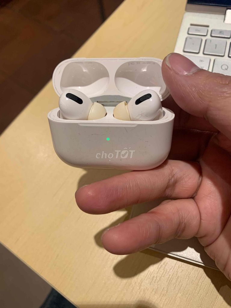 Tai nghe Apple AirPods Pro Trắng. Mua bán Tivi, Âm thanh tại Quận Hoàn Kiếm Hà Nội được đăng bởi Nam hình 1