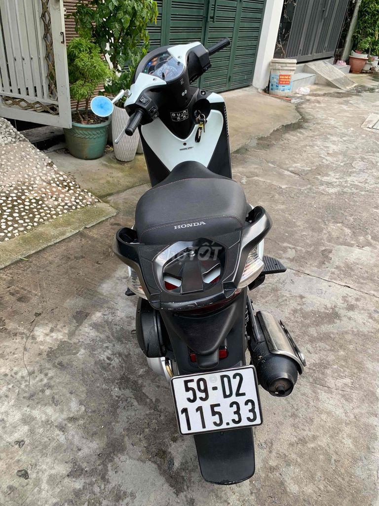 Cần bán SH ý 150i ba cục biển số tp ( xe nhà ). Mua bán Xe máy tại Quận Bình Tân Tp Hồ Chí Minh được đăng bởi Lộc Trần hình 1