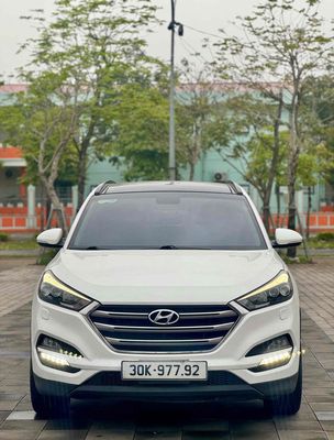 Hyundai Tucson 2.0 ATH 2017 Trắng 5 chỗ