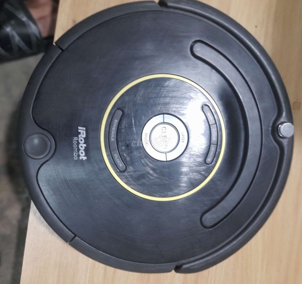 ROBOT HÚT BỤI MỸ . IROBOT ROOMBA 560