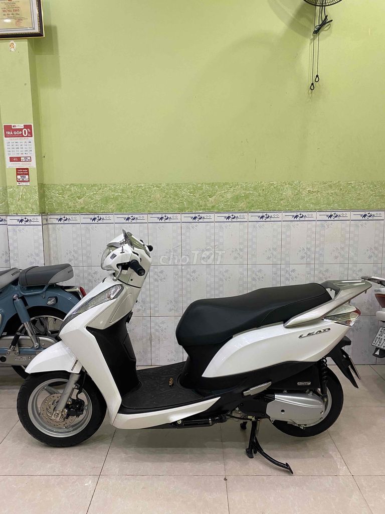 Lead trắng cọp 10k km bsđg vip mới 98%. Mua bán Xe máy tại Quận 1 Tp Hồ Chí Minh được đăng bởi Tiến Nguyễn Q1 hình 3