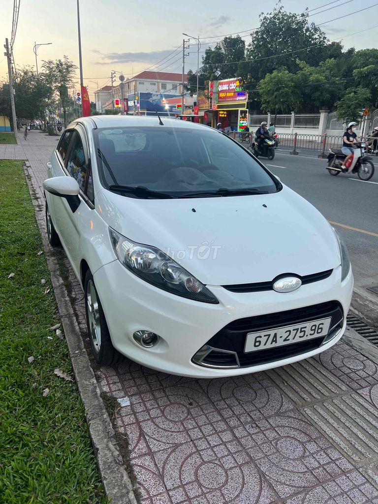 Ford Fiesta 2012 1.6 AT Hatchback - 115000 km. Mua bán Ô tô tại Huyện Hóc Môn Tp Hồ Chí Minh được đăng bởi Đức anh hình 5