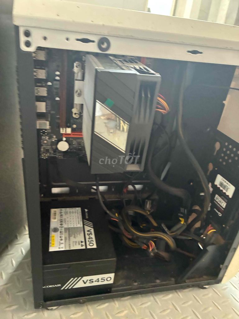 Máy tính để bàn Xeon 2686 v4 16GB/120GB. Mua bán Máy tính để bàn tại Huyện Thanh Trì Hà Nội được đăng bởi Trần thị lý hình 1