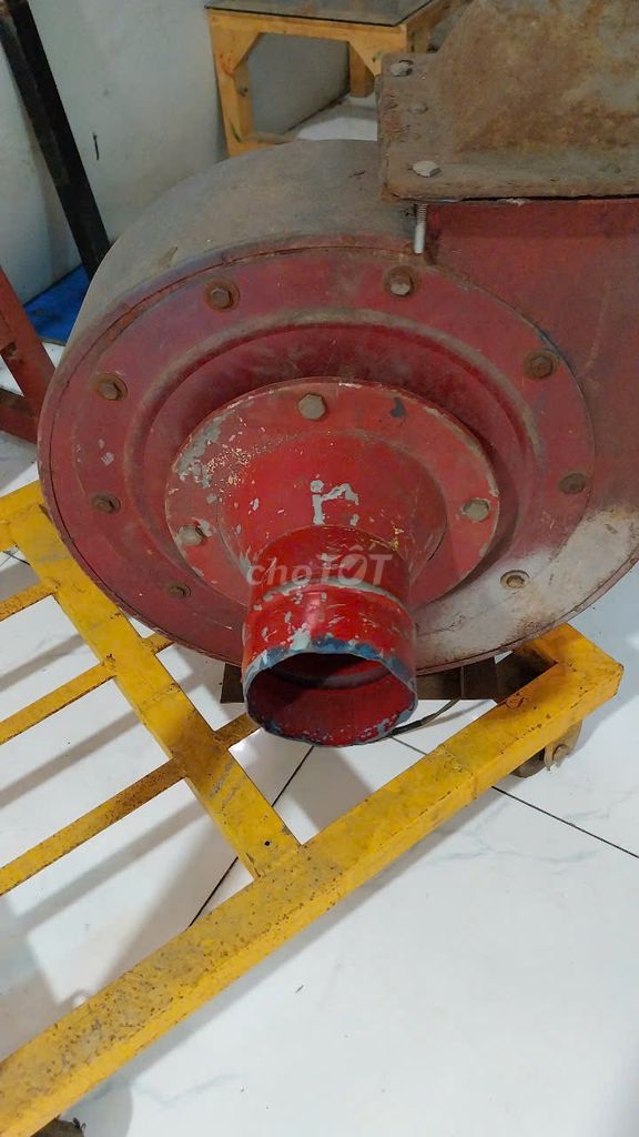 Thanh lý quạt hút con sò