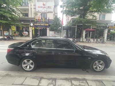 Xe BMW 525i tự động nhập Đức