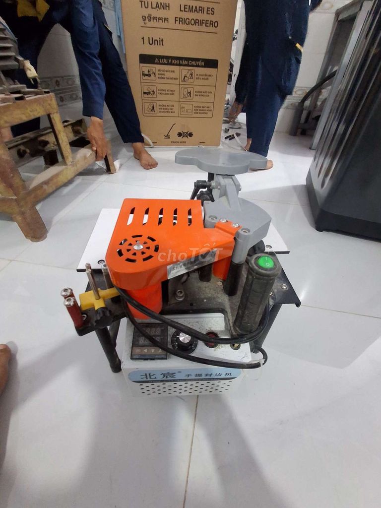 Máy dán cạnh Bắc Thần tự động. Mua bán Đồ chuyên dụng, Giống nuôi trồng tại Huyện Nhơn Trạch Đồng Nai được đăng bởi Tư Henry hình 1