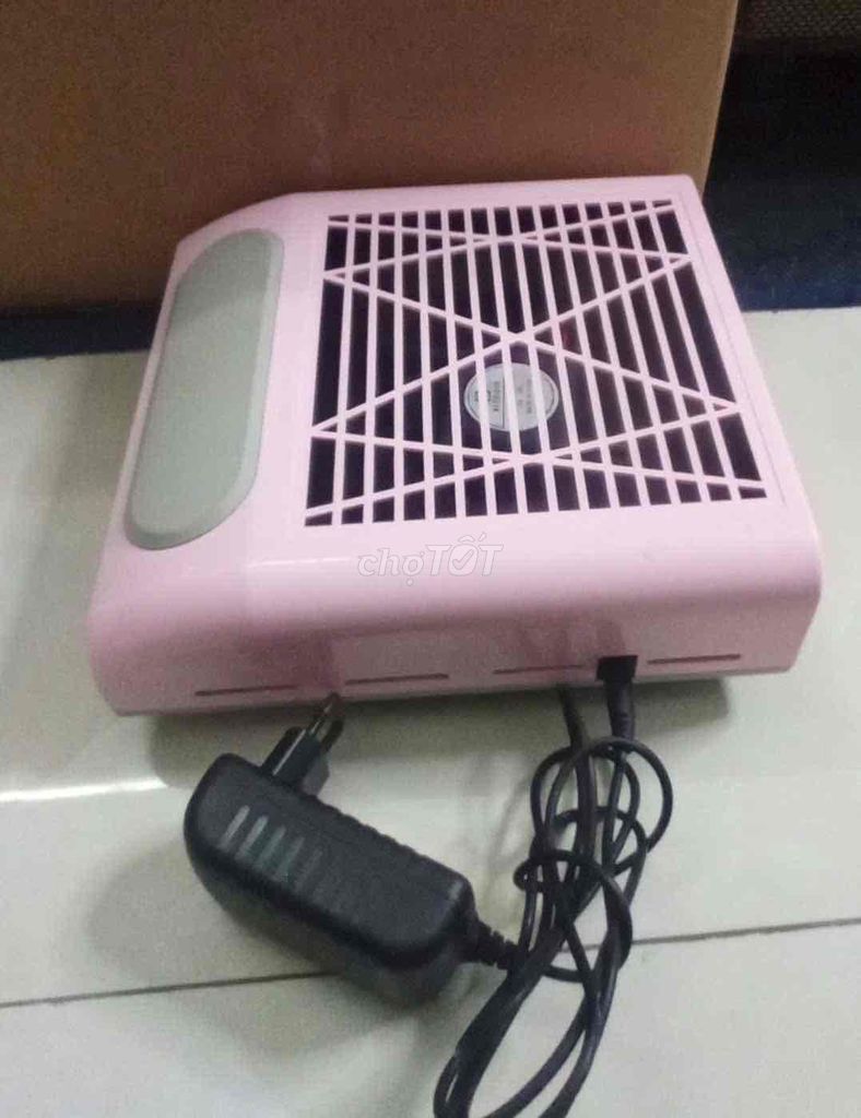 Quạt Hàn Quốc màu hồng như mới. Mua bán Quạt tại Quận Nam Từ Liêm Hà Nội được đăng bởi  Quốc Ngọc  hình 1
