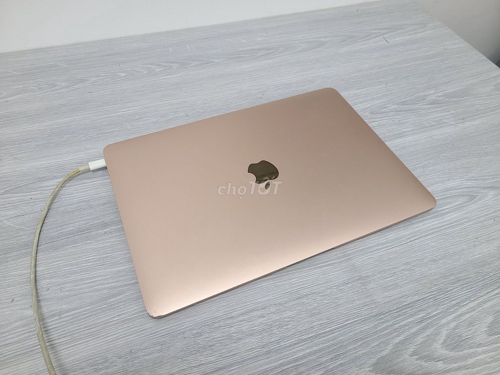 Apple MacBook Core i5 8GB/129GB Vàng hồng Like New. Mua bán Laptop tại Quận 5 Tp Hồ Chí Minh được đăng bởi Hội Đồ Điện Tử hình 1