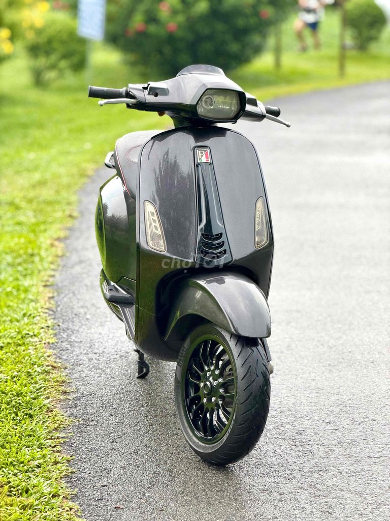 Скутер Piaggio Sprint 125cc 2015 серый Ламбо в идеале