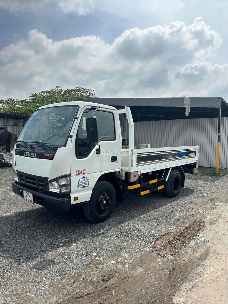 isuzu QKR 230 2,490kg đời 2021  thùng lững lạnh te. Mua bán Xe tải, xe ben tại Quận Bình Tân Tp Hồ Chí Minh được đăng bởi trung nghĩa  hình 2