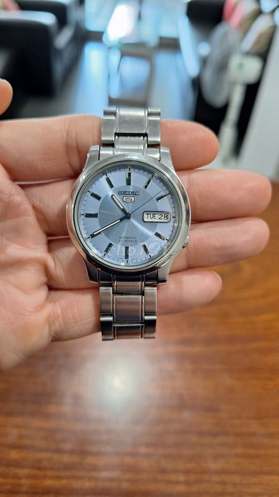 Seiko 5 Automatic - 21 Jewels - Size 37mm