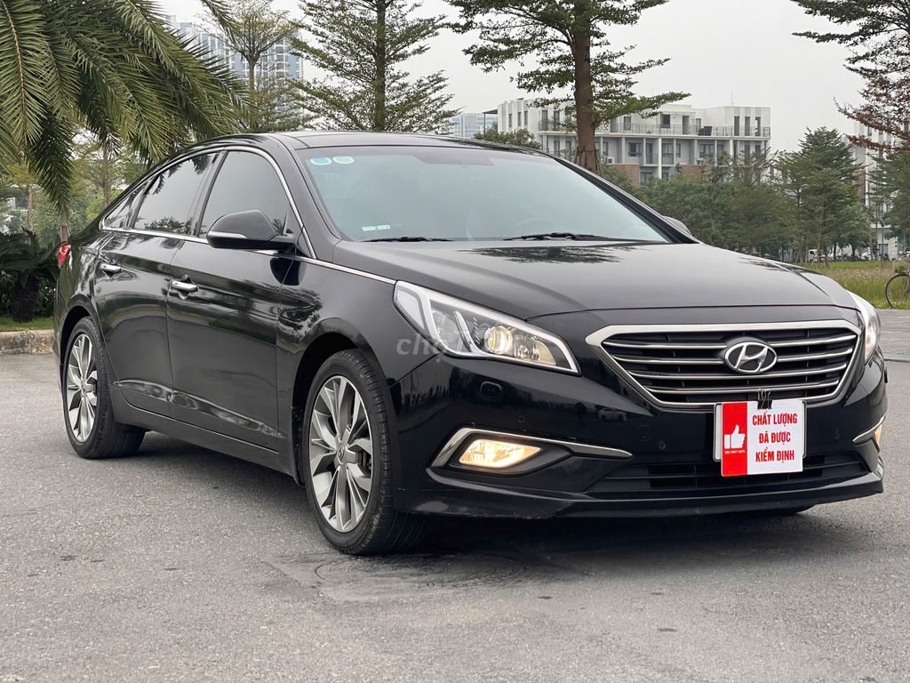 Hyundai Sonata 2.0 AT bản FaceLift nhập khẩu Korea