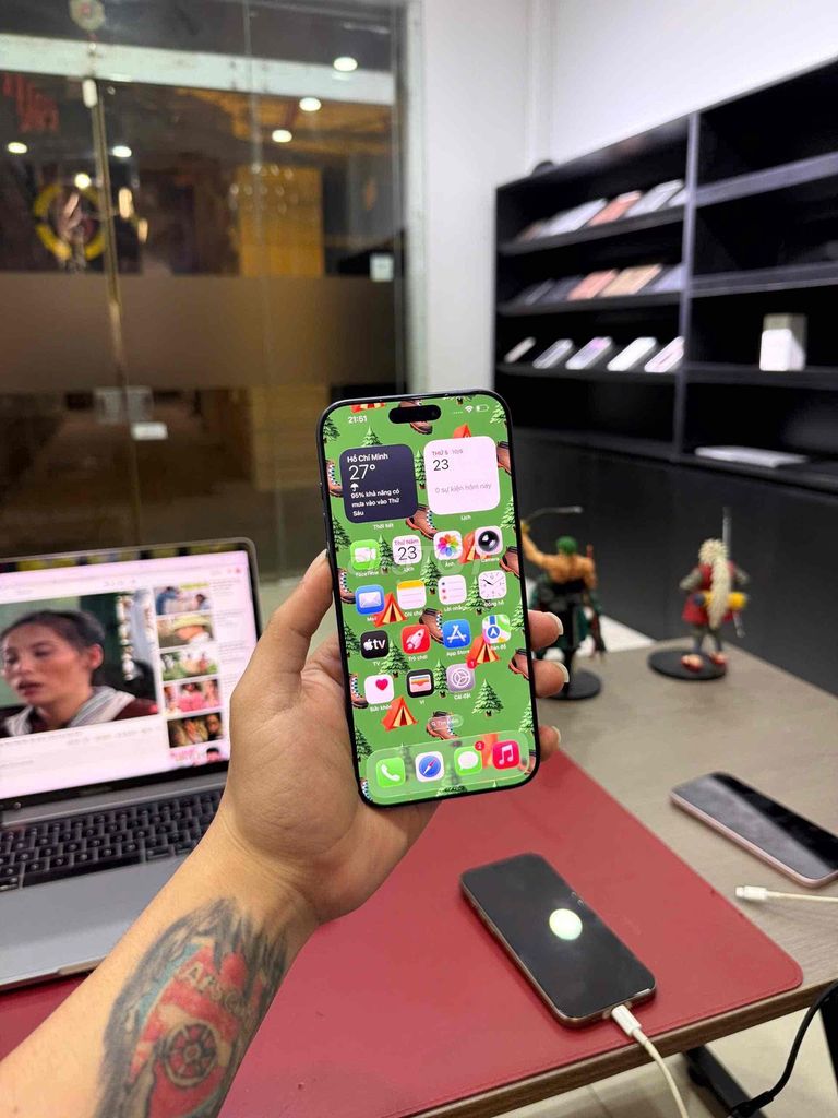Apple iPhone 17 Pro Max 512GB Xám Nguyên zin. Mua bán Điện thoại tại Quận Đống Đa Hà Nội được đăng bởi KT Hà Nội Mobile hình 1