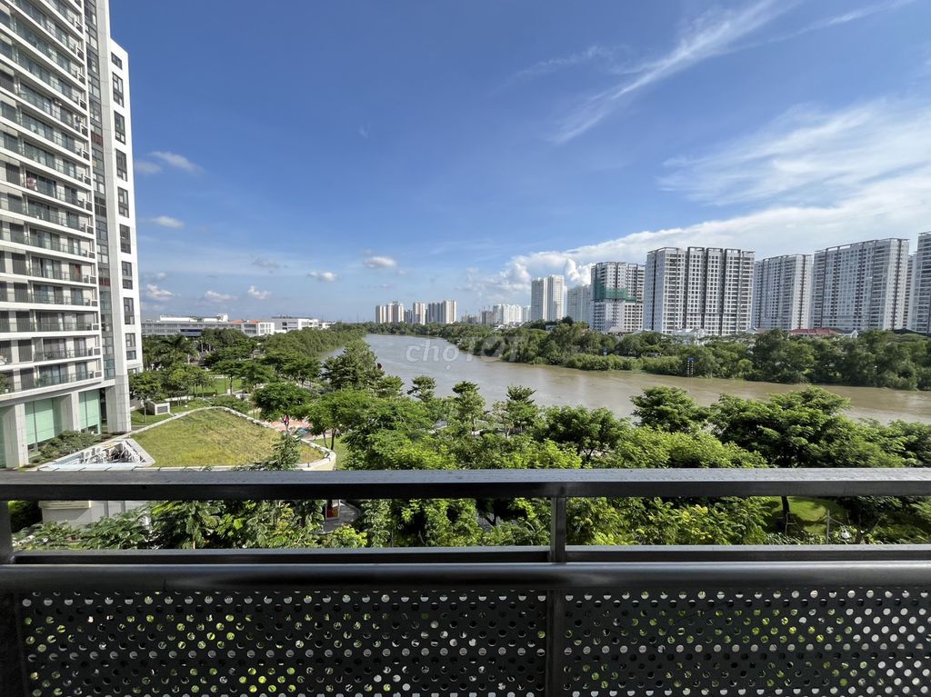 Cho thuê CH Riverpark Residence 130m2, view sông, full nội thất giá rẻ