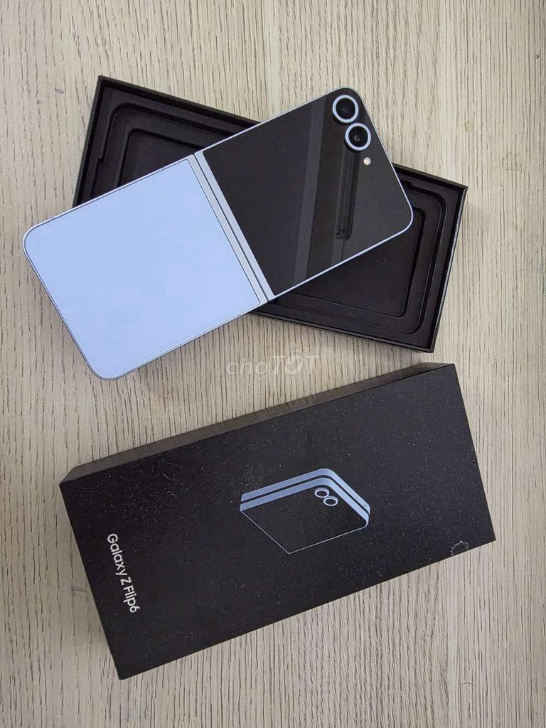 Samsung Z Flip 6 Xanh chính hãng VN. Mua bán Điện thoại tại Quận Cầu Giấy Hà Nội được đăng bởi Nguyễn Quyền hình 1