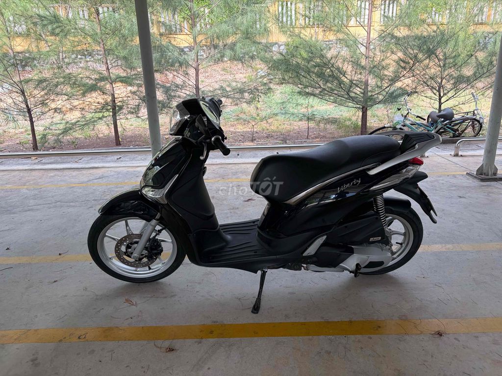 Piaggio Liberty чёрный