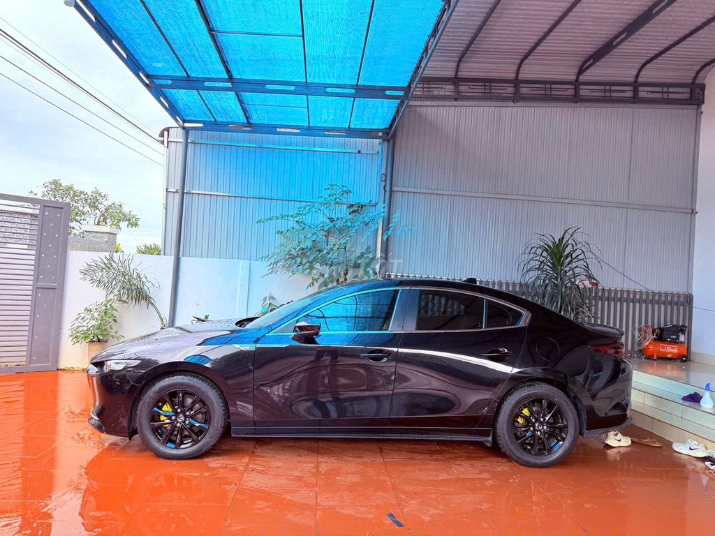 Mazda 3 2022 Luxury Đen 3 vạn. Mua bán Ô tô tại Thành phố Buôn Ma Thuột Đắk Lắk được đăng bởi Trọng Anh hình 10