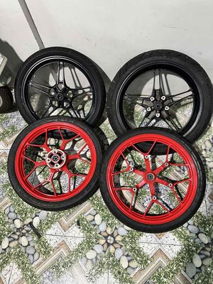 Mâm xe máy Sonic Ex 150 Đen Đỏ