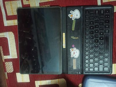 Samsung Galaxy Tab S4 còn nguyên bút và ốp lưng. Mua bán Máy tính bảng tại Huyện Đông Anh Hà Nội được đăng bởi Asriel Laptop