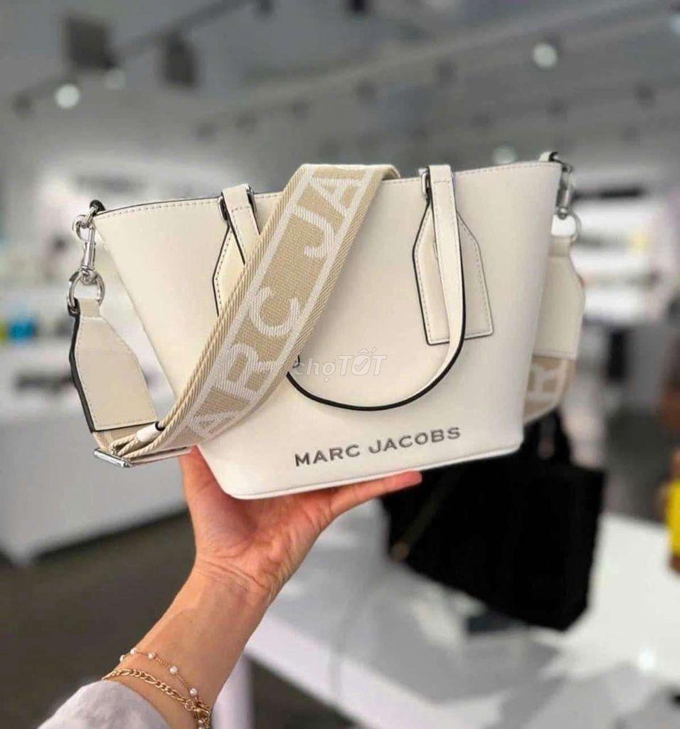 Túi marc Jacobs người đàn ông quyền lực của mỹ