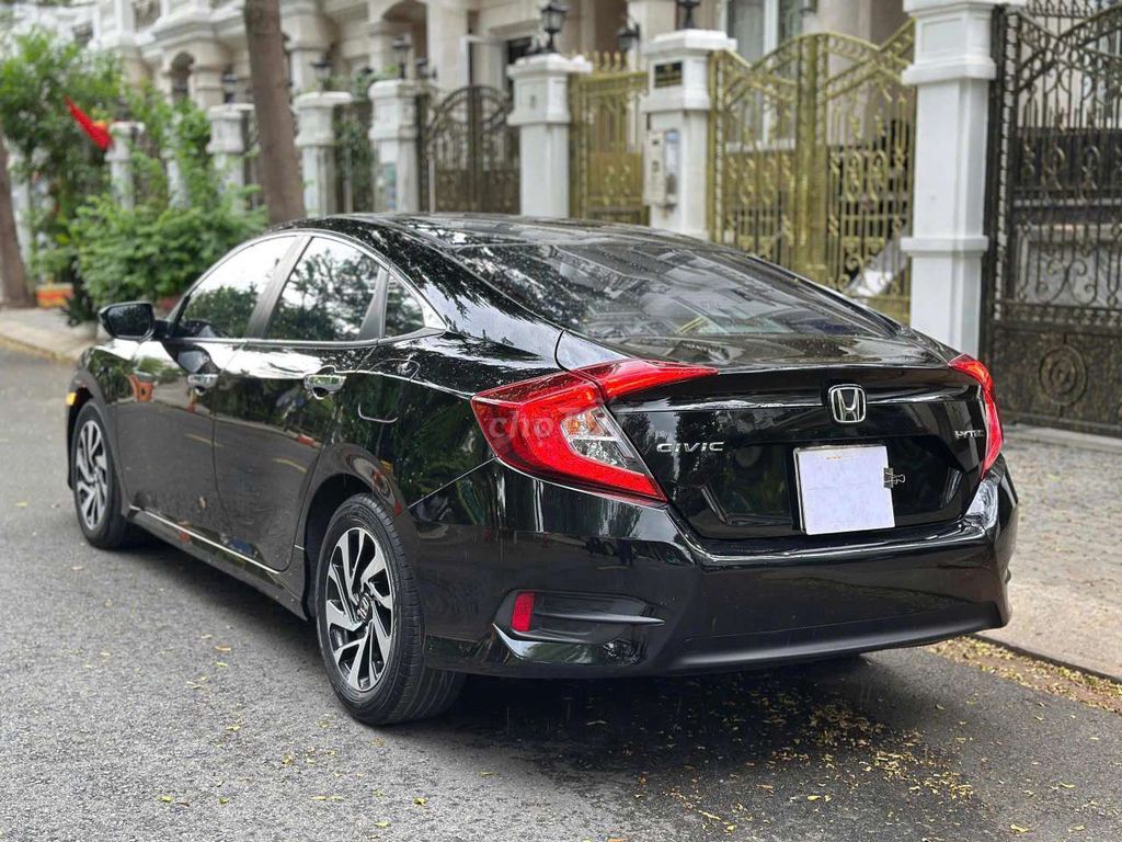 Chính chủ bán Honda Civic 1.8E 2017 nhập Thái. Mua bán Ô tô tại Quận Gò Vấp Tp Hồ Chí Minh được đăng bởi PHẠM VIỆT hình 9