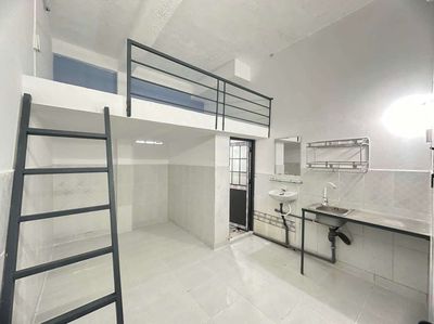 NHÀ NGUYÊN CĂN NGÃ TƯ GÒ MÂY TIỆN ÍCH GẦN CHỢ TRƯỜNG HỌC