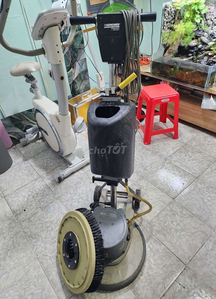 Máy chà sàn Karcher 43/180 Đức. Mua bán Đồ chuyên dụng, Giống nuôi trồng tại Quận 3 Tp Hồ Chí Minh được đăng bởi nam hình 1