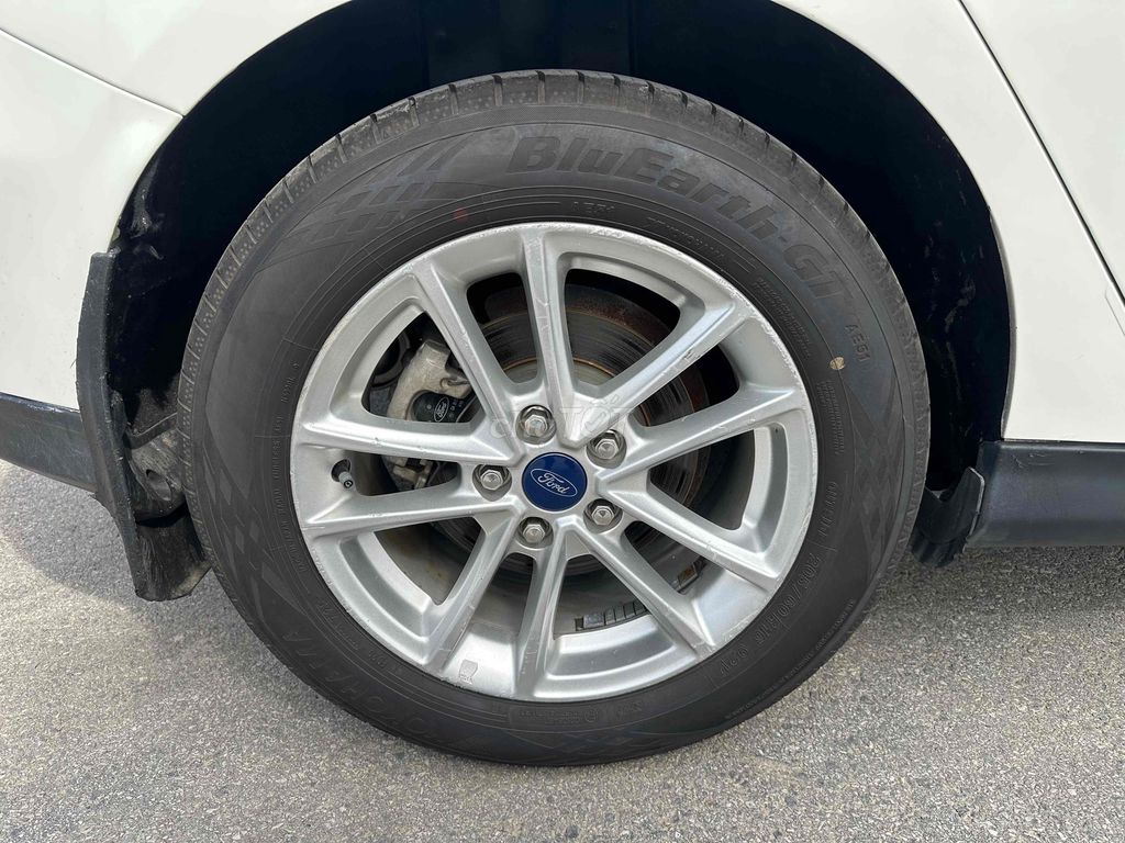 Ford Focus 2018 1.5 Ecoboost Trend Hatback 1 Chủ. Mua bán Ô tô tại Quận Cầu Giấy Hà Nội được đăng bởi Vũ Kiên hình 18