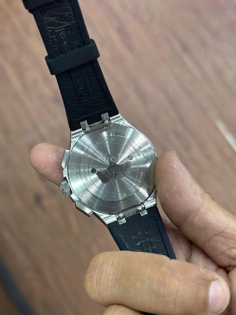 MAURICE LACROIX AI1018-TT030-130-K SIZE 42 120118164