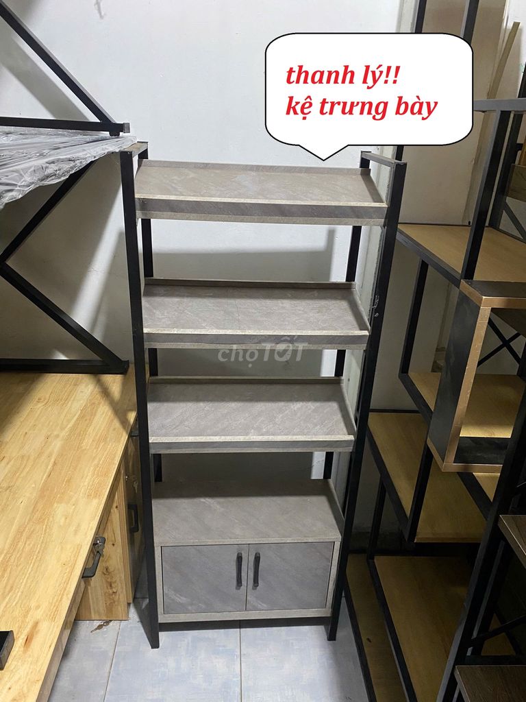 THANH LÝ KỆ TỒN KHO & KỆ TRƯNG BÀY CAO 1M5