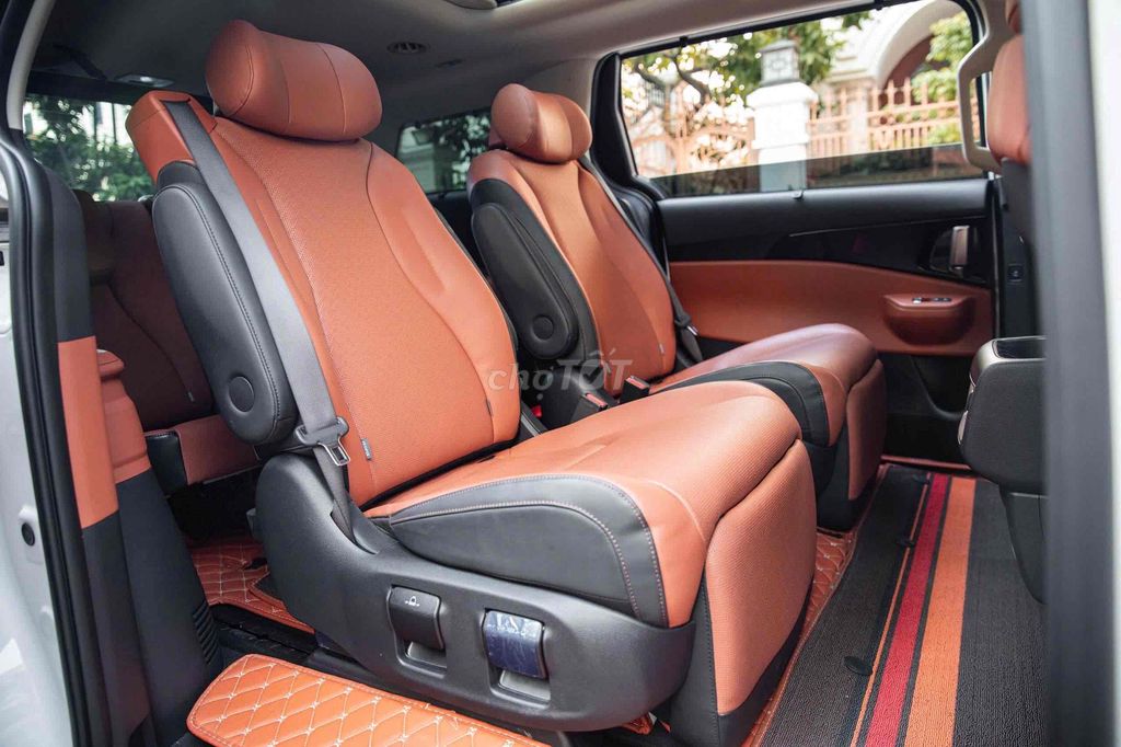 Kia Carnival Signature 2.2D form 2025 lướt 12k km. Mua bán Ô tô tại Quận Gò Vấp Tp Hồ Chí Minh được đăng bởi Kính Đặng Ô Tô Lướt hình 18