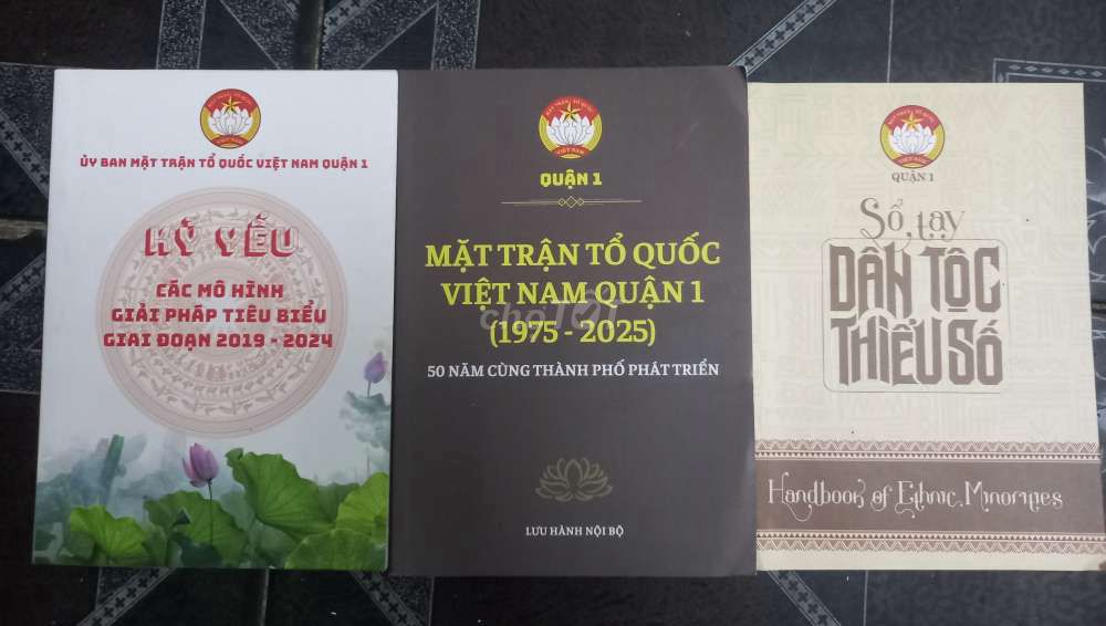 Dọn pass combo 3 quyển sách mới Tất tần tật về Q1