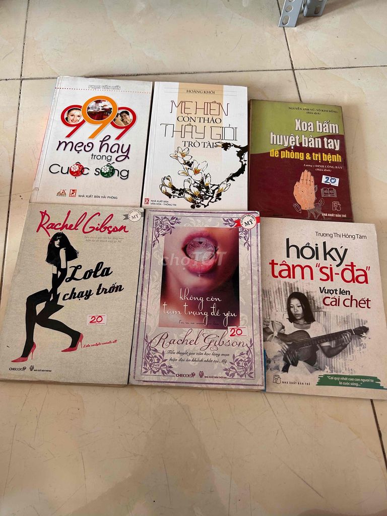 Sách nhiều thể loại. Mua bán Sách tại Huyện Hóc Môn Tp Hồ Chí Minh được đăng bởi Hiền hình 1