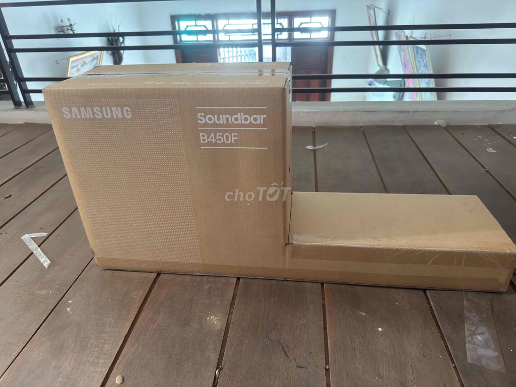 Loa thanh Samsung HW-B450F/XV Nêw Full box. Mua bán Tivi, Âm thanh tại Thành phố Thủ Dầu Một Bình Dương được đăng bởi Hoàng Tuấn hình 1