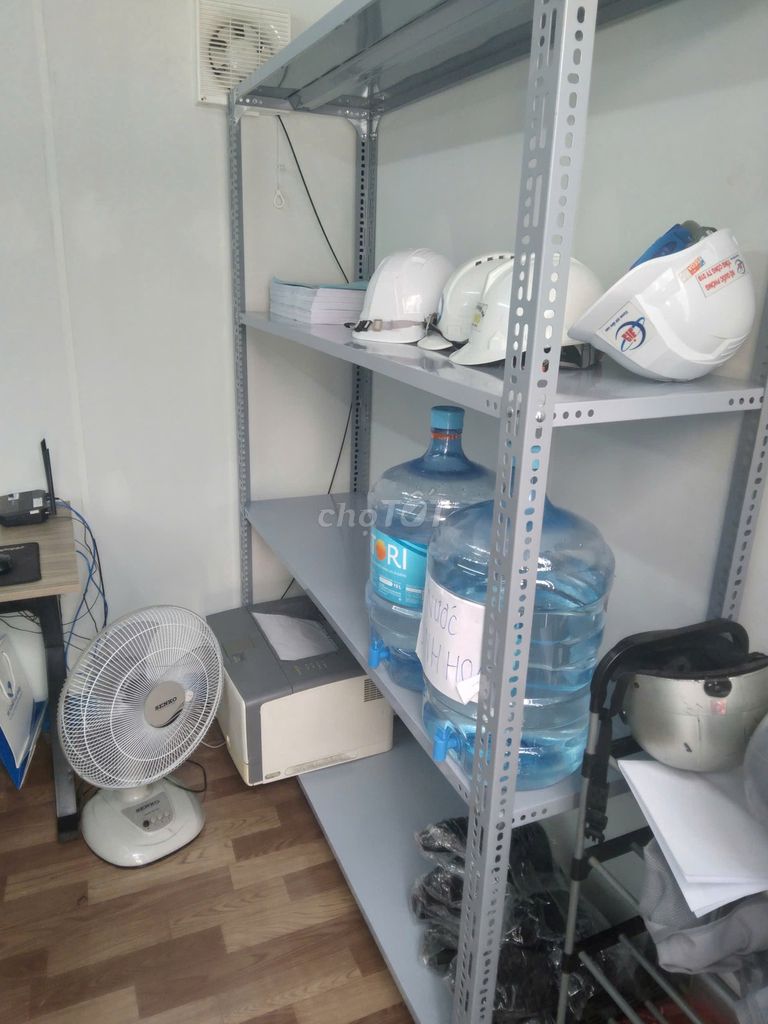 Kệ sắt V lỗ Sắt sơn tĩnh điện Xám ghi 4 mâm. Mua bán Tủ, kệ gia đình tại Quận Bình Tân Tp Hồ Chí Minh được đăng bởi CÔNG TY NGỌC TÍN hình 1