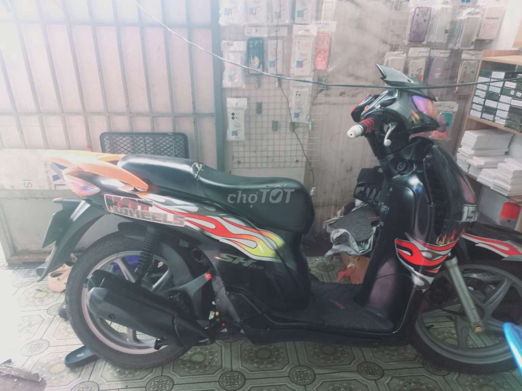 Sh 2004 mây zin êm kiêm boc 150cc hôp lê. Mua bán Xe máy tại Quận Ô Môn Cần Thơ được đăng bởi Anh The hình 4