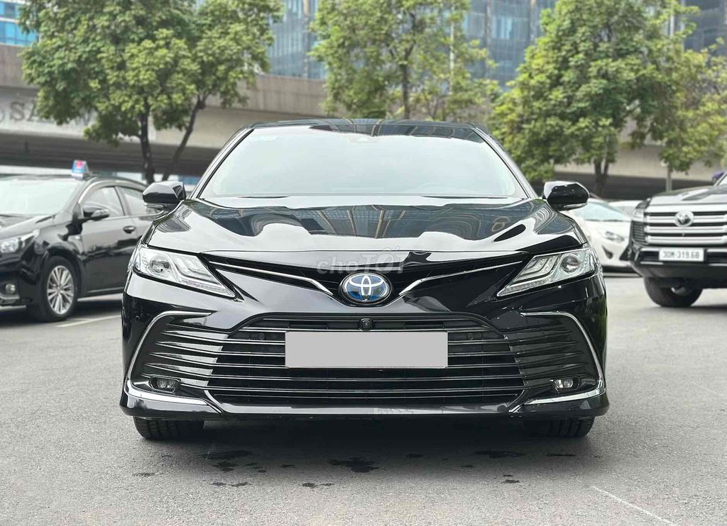 Toyota Camry 2.5 HEV 2022 như mới. Mua bán Ô tô tại Quận Nam Từ Liêm Hà Nội được đăng bởi Đại lý Toyota Mỹ Đình hình 1