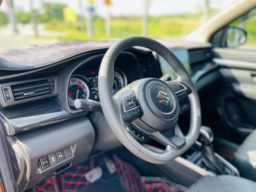 Suzuki XL7 2023 Tự động 59.000 km màu cam đẹp. Mua bán Ô tô tại Quận 12 Tp Hồ Chí Minh được đăng bởi Xuân Trường hình 4