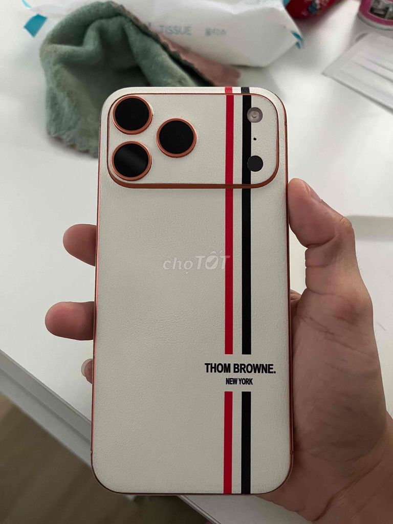 Apple iPhone 17 Pro Max 256GB Cam Đã sử dụng. Mua bán Điện thoại tại Huyện Trảng Bom Đồng Nai được đăng bởi Tài Anh hình 1