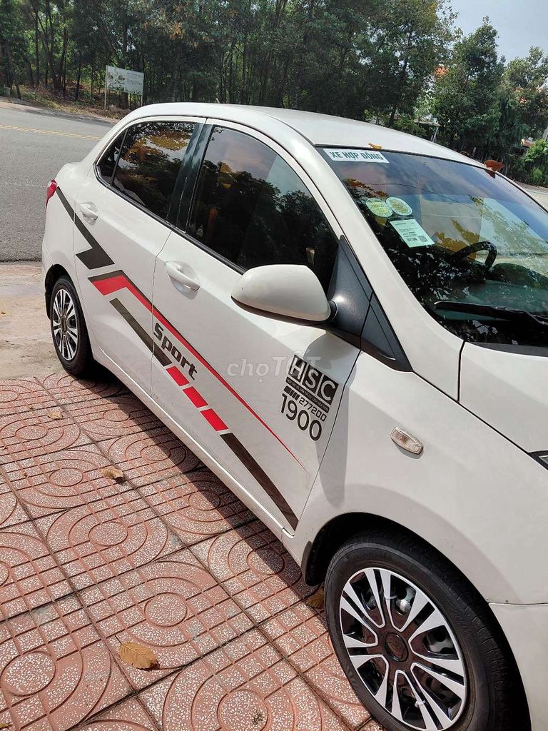 Hyundai Grand i10 Sedan 2019 1.2 MT Base 11109 km. Mua bán Ô tô tại Thị xã Bến Cát Bình Dương được đăng bởi Toán Mp hình 14